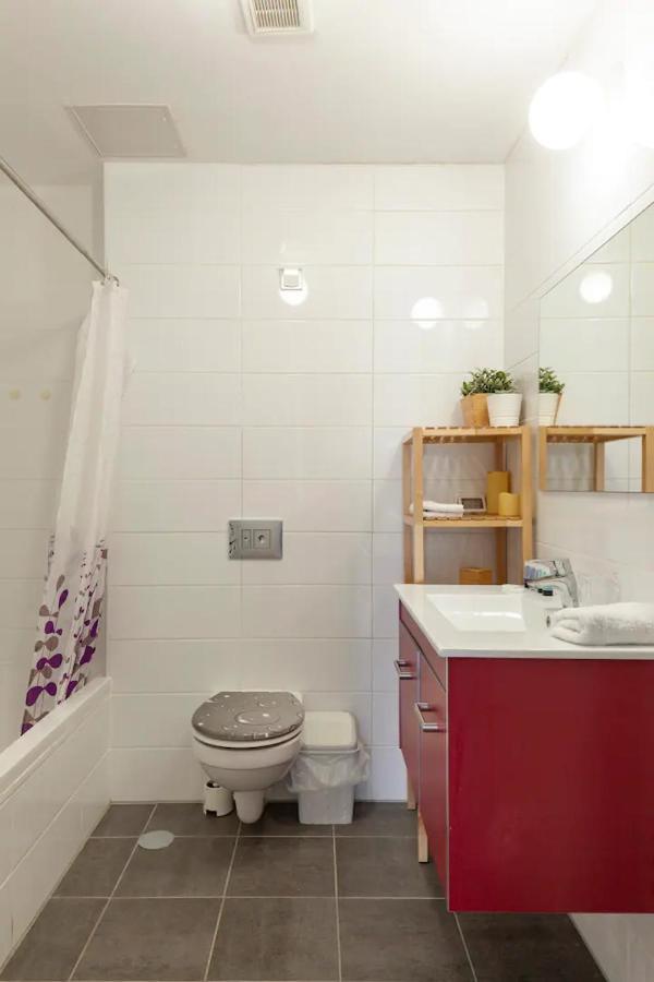 Oַ&O Group- Luxury Apt Tower Best Sea View Bat Jám Kültér fotó
